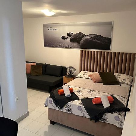 Apartments By The Sea Balica Rat, Omis - 1065 Екстериор снимка
